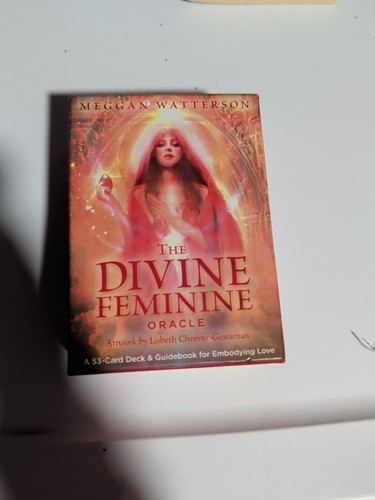 Divine feminine oracle a - :,