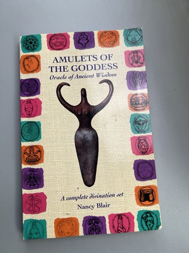 Amulets the goddess oracle - amulets, of